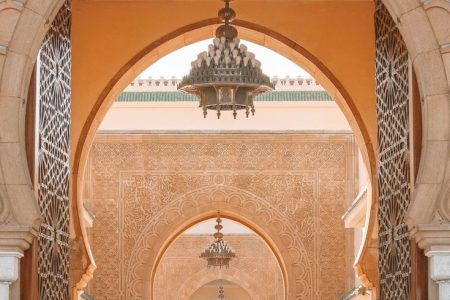 Dari Ibu Kota Kerajaan ke Pintu Gerbang Eropa: Jejak Sejarah di Rabat dan Angin Laut Tangier